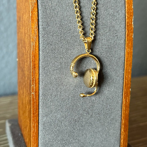 Headset Pendant with Chain